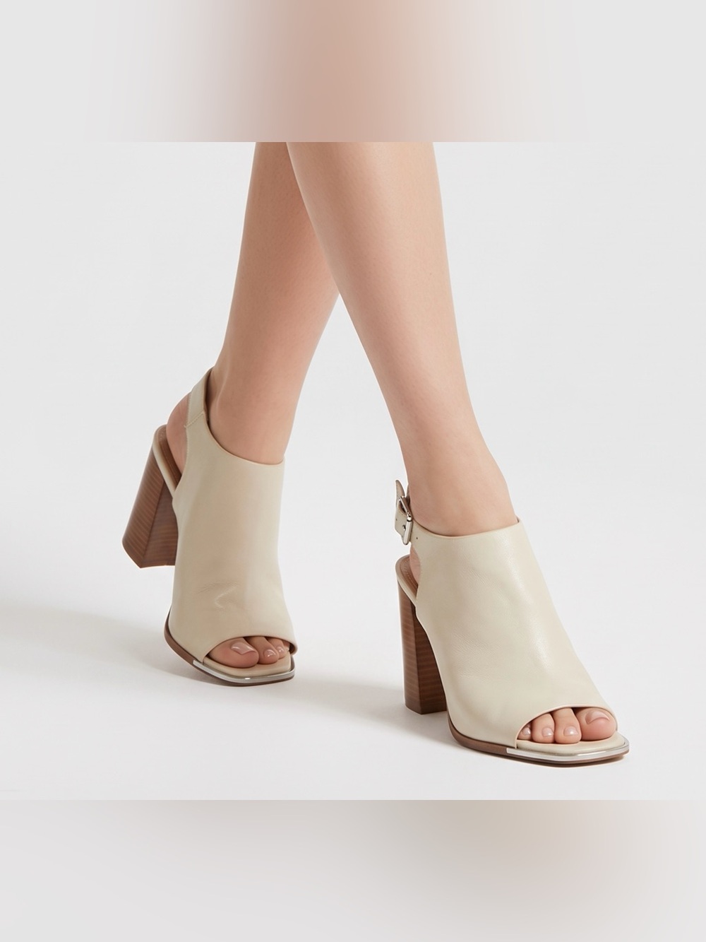 Steve Madden Leather
Peep-Toe Slingback Block Heel